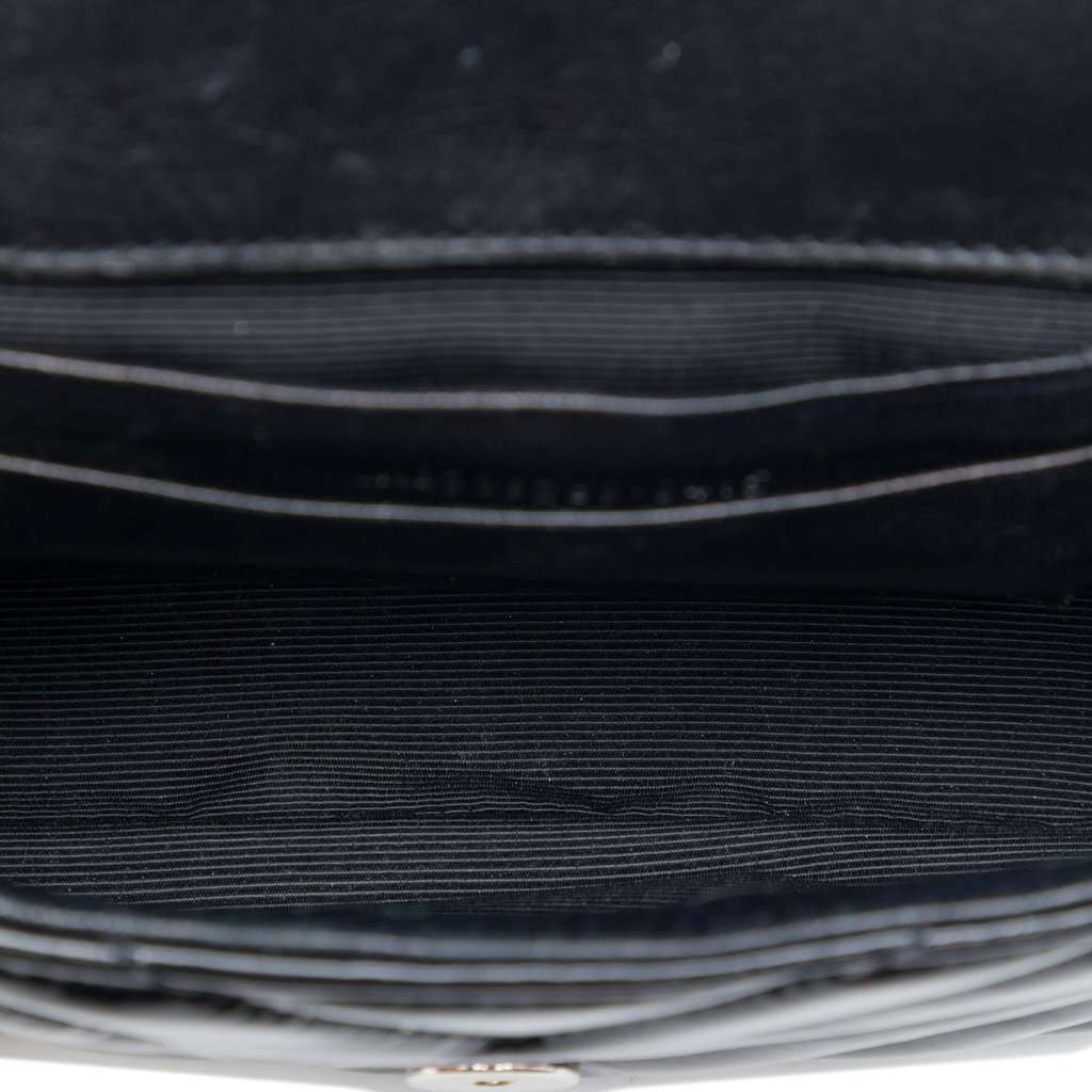 Saint Laurent Baby Chevron Patent Classic Monogram Chain Bag Black Leather Very good - Model View