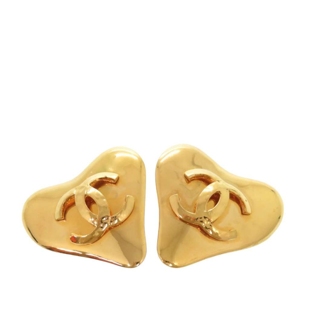 Chanel CC Gold Plated Heart Clip On Earrings Gold Metal Very good condition - Front View