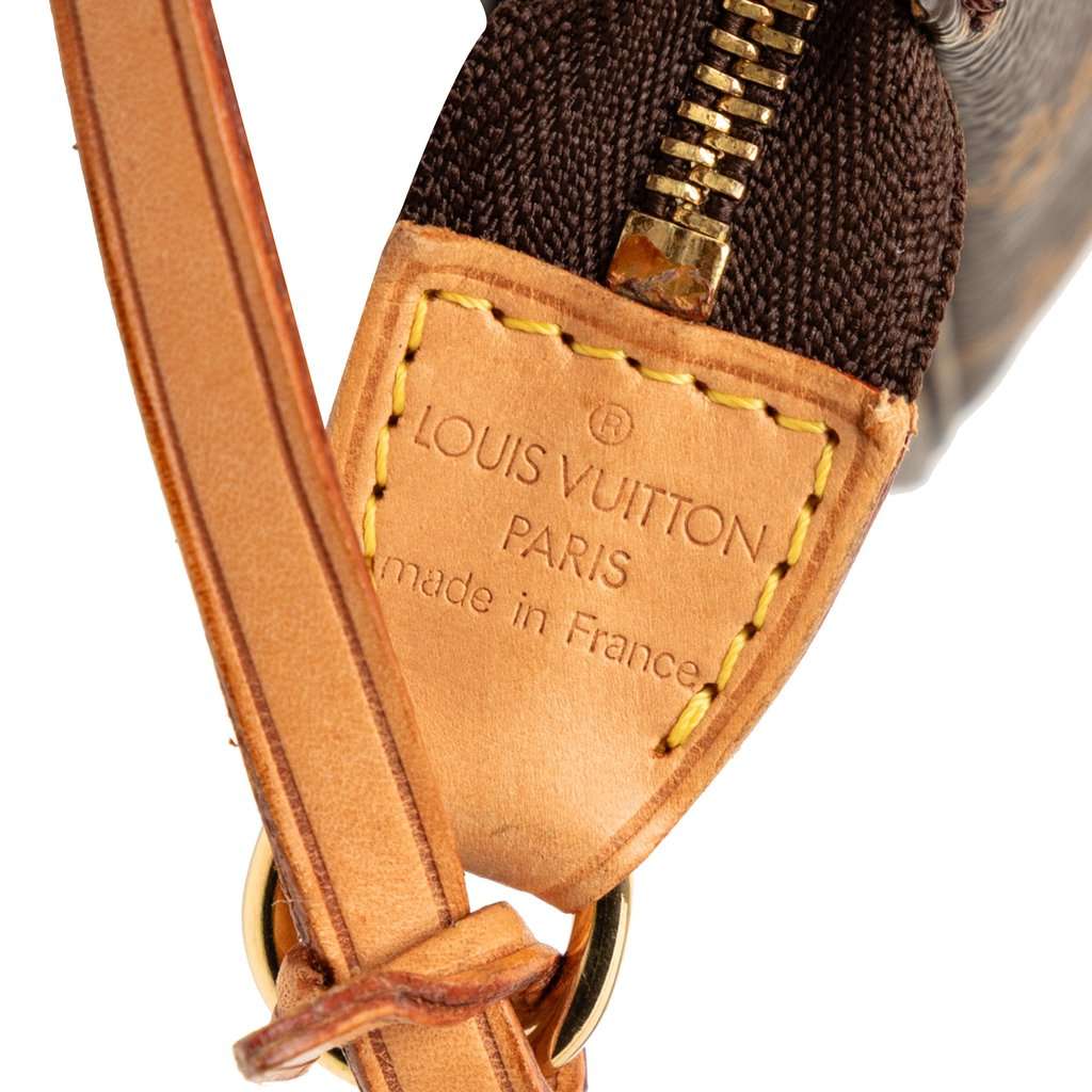 Louis Vuitton Monogram Pochette Accessoires Brown Very good condition - Box View