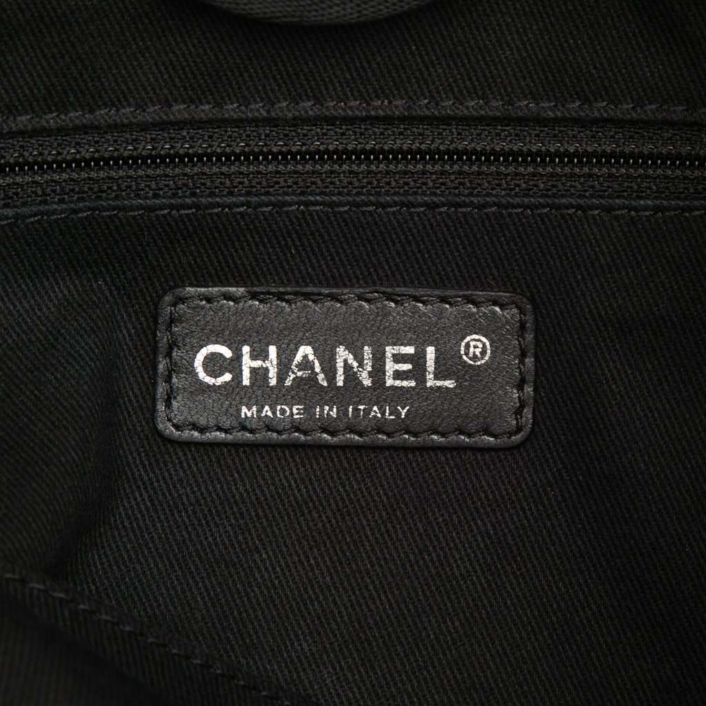 Chanel Mini Canvas Deauville Tote MultiColor Very good condition - Box View