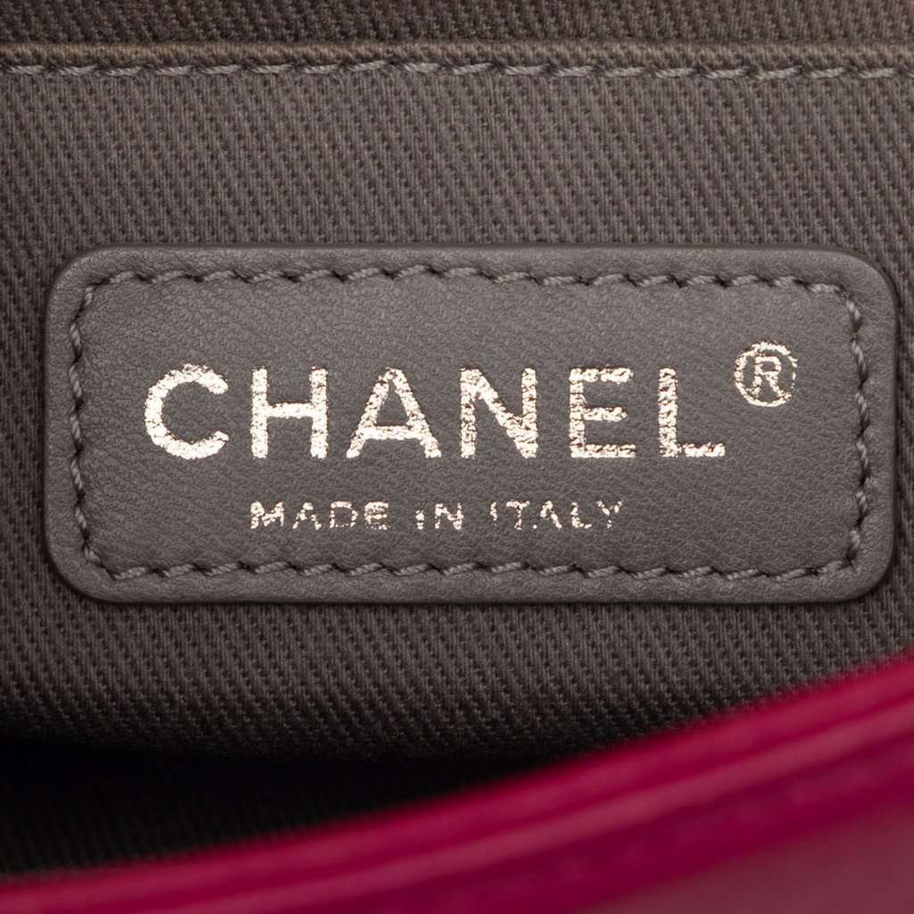 Chanel Small Quilted Velvet Boy Flap Pink Very good condition - Box View