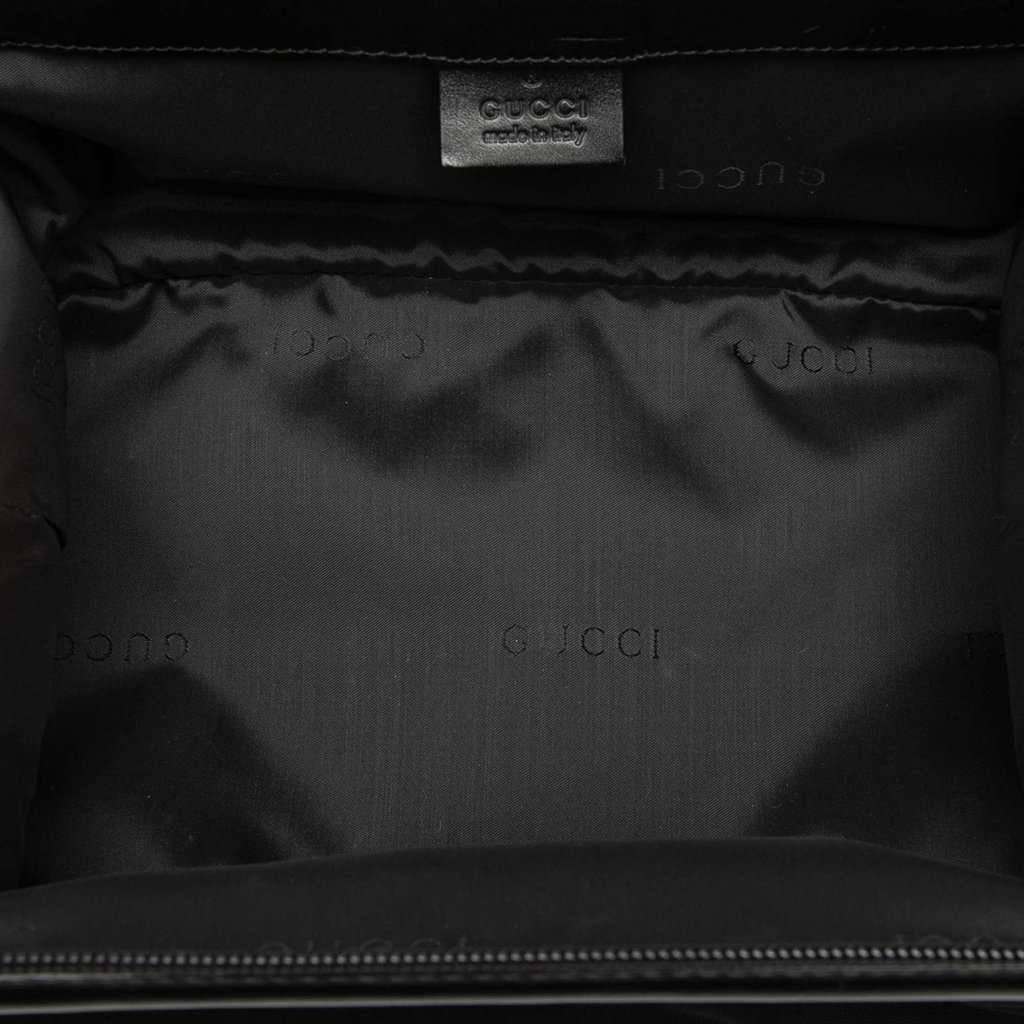 Gucci Canvas Toiletry Pouch Black Very good condition - Model View
