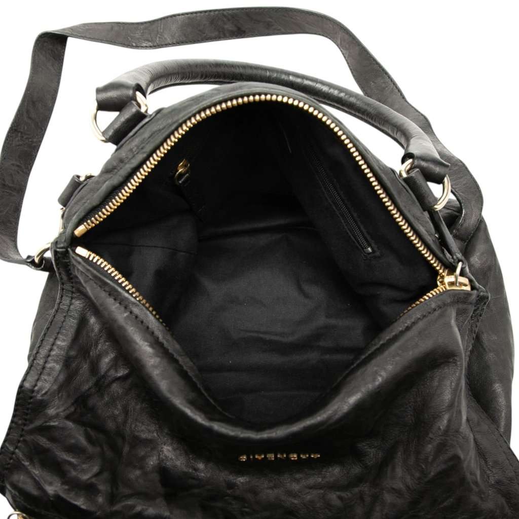 Givenchy Medium Leather Pandora Satchel Black Leather Very good condition - Model View