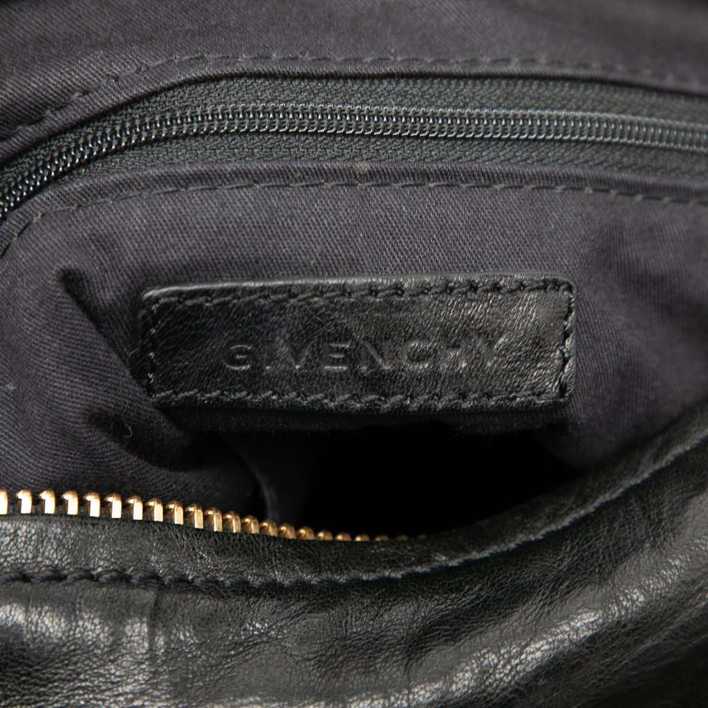 Givenchy Medium Leather Pandora Satchel Black Leather Very good condition - Box View
