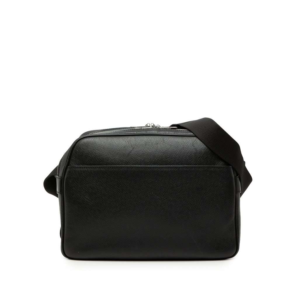 Louis Vuitton Taiga Reporter PM Black Leather Good condition - Front View