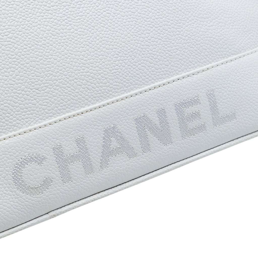 Chanel Caviar Logo Chain Shoulder Bag White Leather Very good condition - Box View