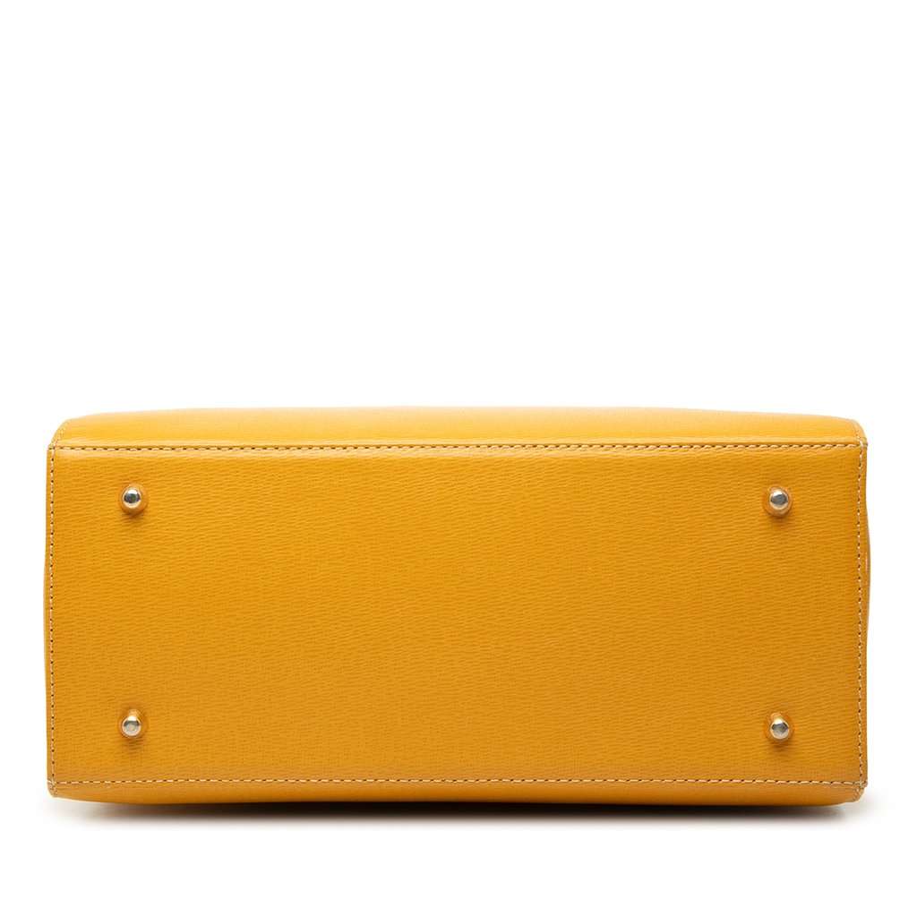 Burberry Leather Handbag Yellow Leather Very good - Inside View