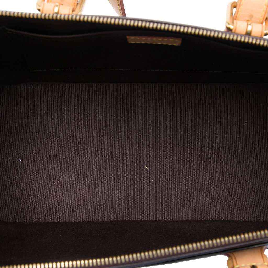 Louis Vuitton Monogram Vernis Rosewood Avenue Purple Leather Good - Model View