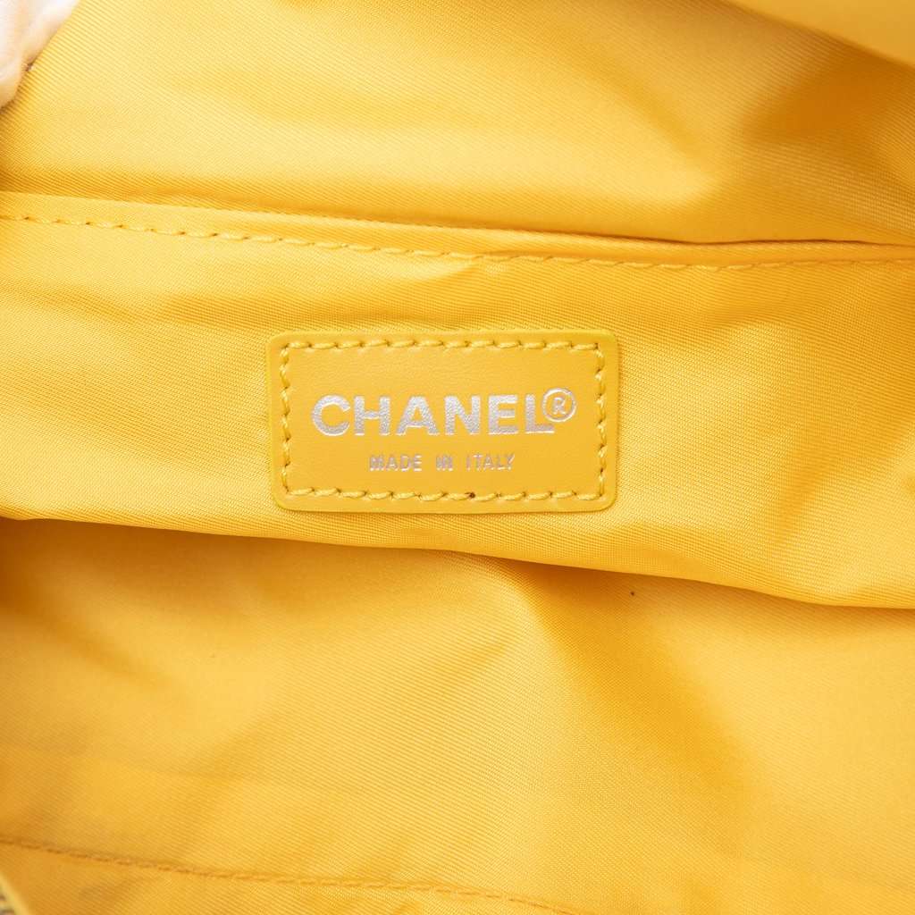 Chanel New Travel Line Nylon Vanity Bag Yellow Very good - Box View