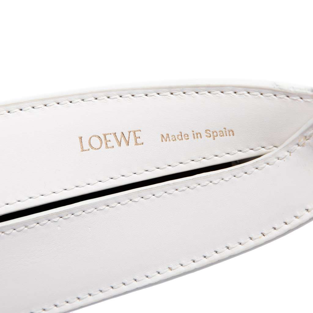 Loewe Anagram Leather Luna Hobo Bag White Leather Very good condition - Box View