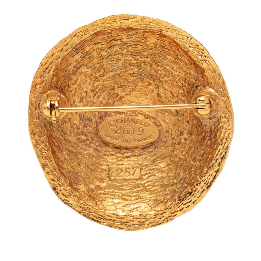 Chanel CC Gold Plated Round Brooch Gold Metal Very good - Back View