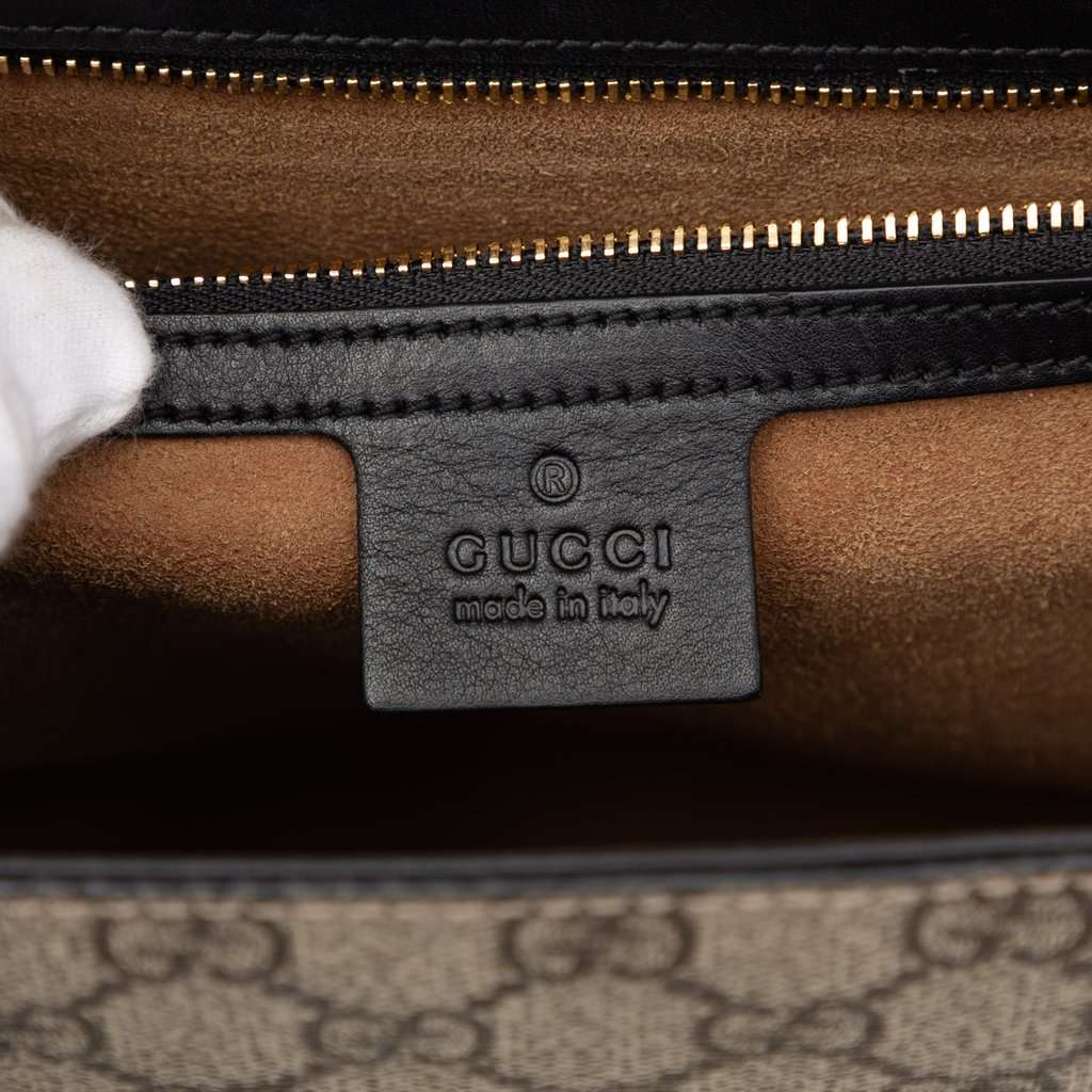 Gucci Medium GG Supreme Padlock Shoulder Bag Beige Very good condition - Box View