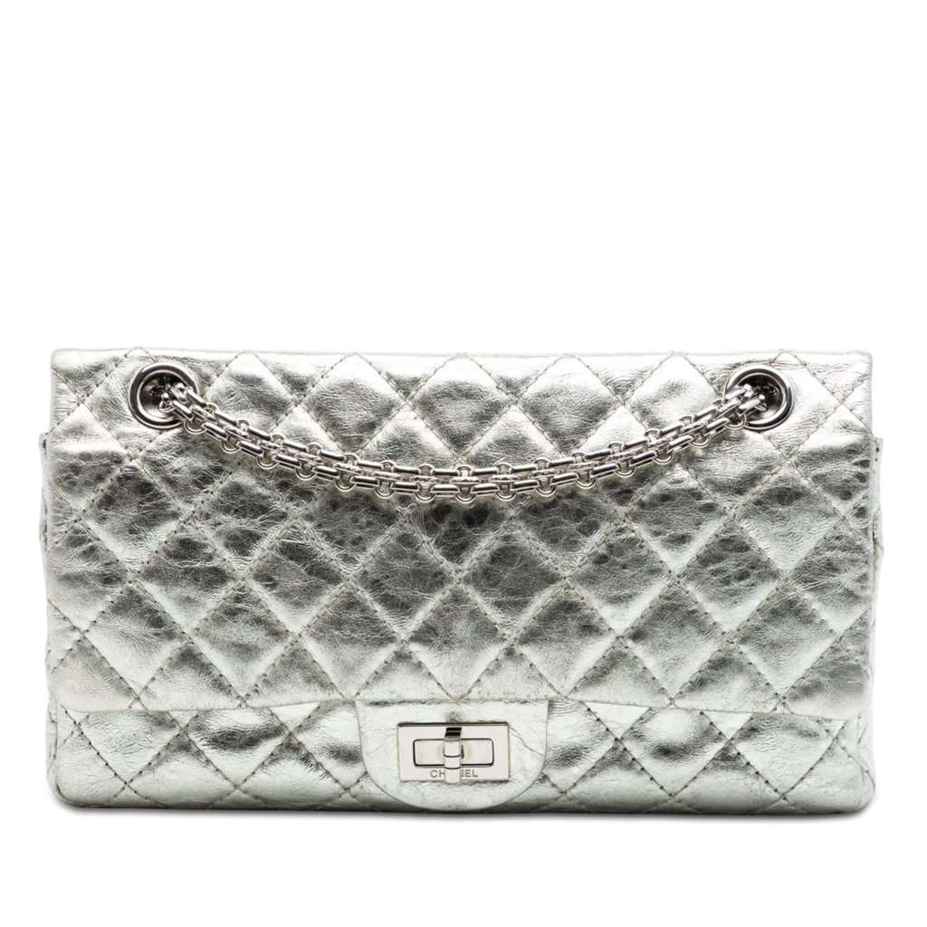 Chanel Metallic Aged Calfskin Reissue 2.55 Double Flap 225 Silver Leather Very good condition - Front View