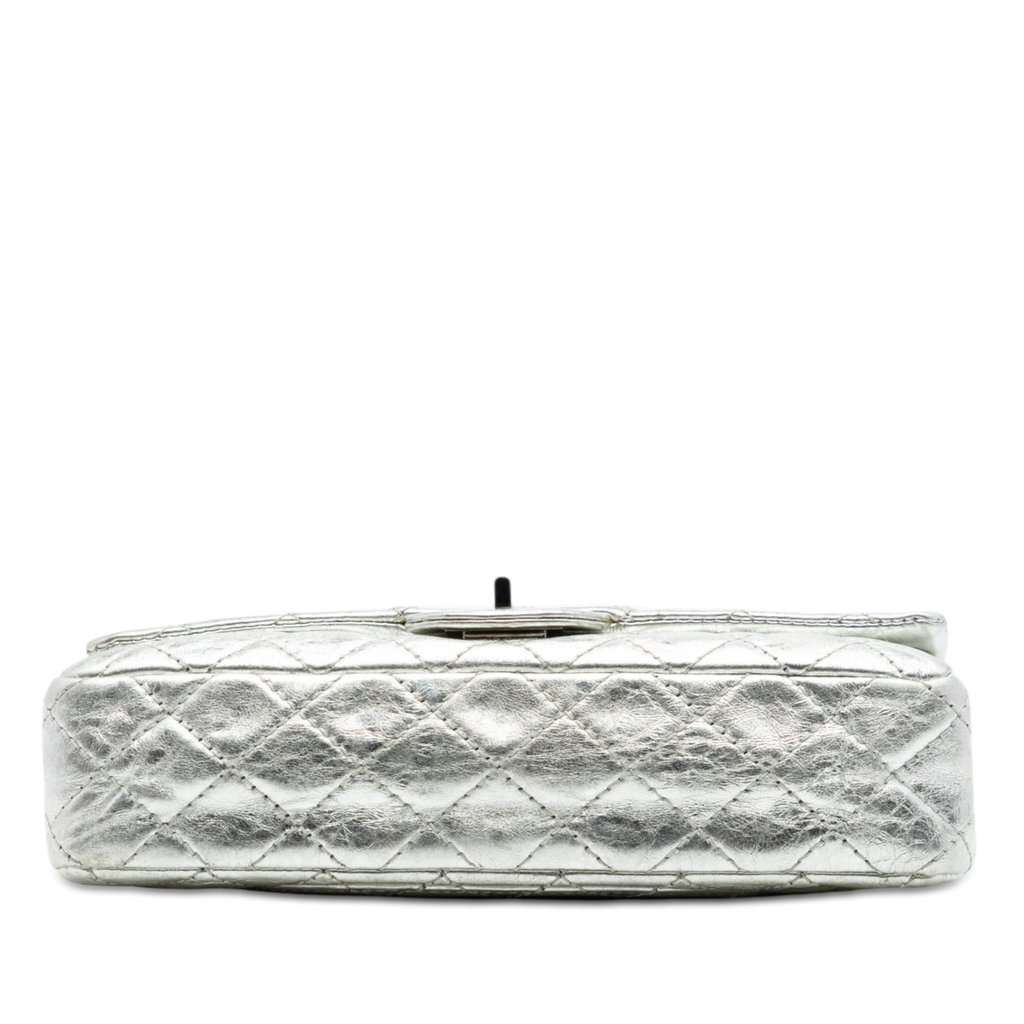 Chanel Metallic Aged Calfskin Reissue 2.55 Double Flap 225 Silver Leather Very good condition - Inside View