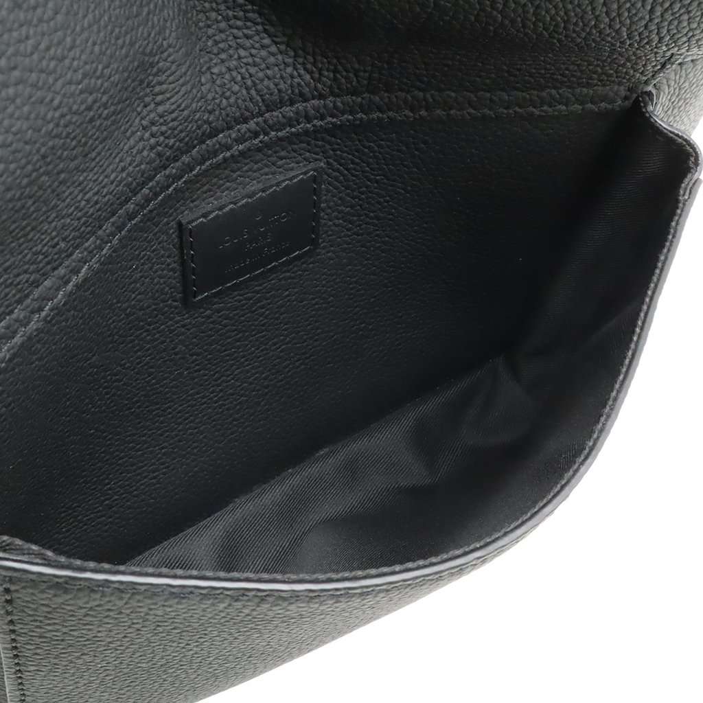 Louis Vuitton Aerogram Takeoff Sling Black Leather Very good condition - Inside View
