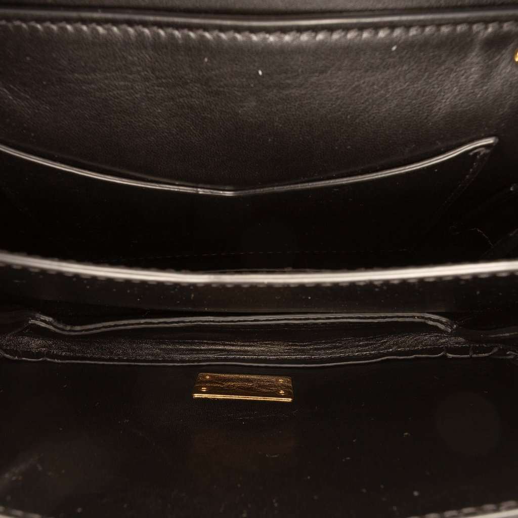 Bottega Veneta Small Leather Mount Envelope Chain Bag Black Leather Very good condition - Model View