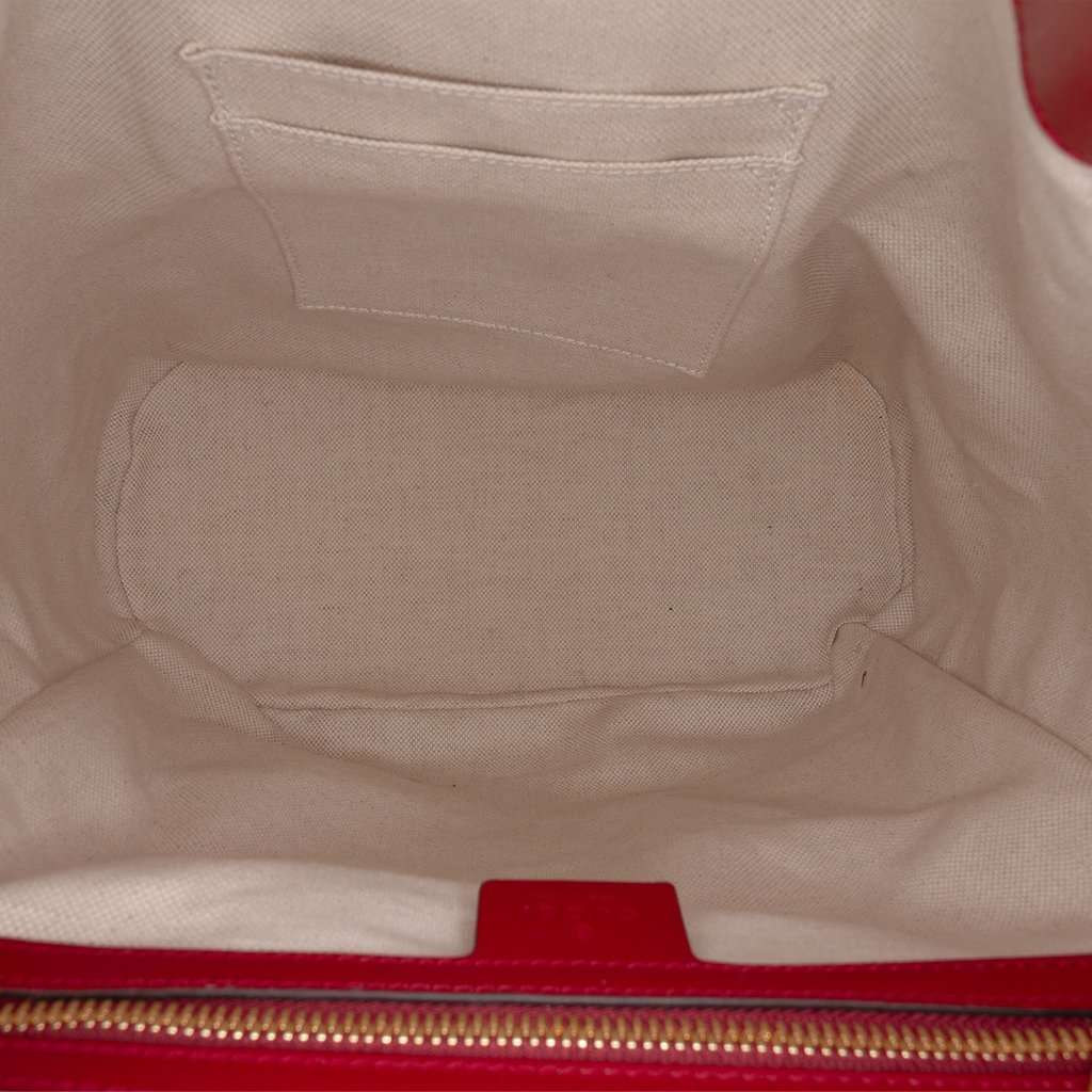 Gucci Calfskin Horsebit 1955 Drawstring Backpack Red Leather Very good - Model View