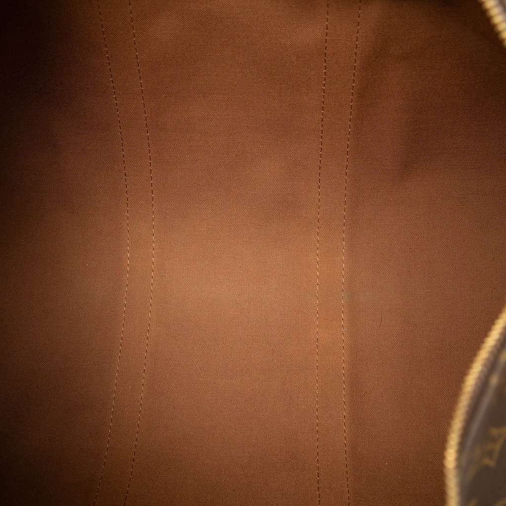 Louis Vuitton Monogram Keepall 50 Brown Good - Model View