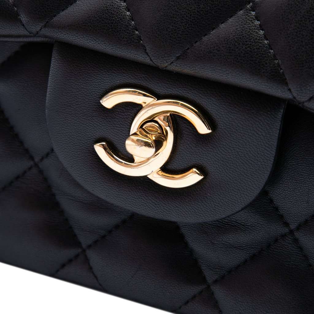 Chanel Jumbo Classic Lambskin Double Flap Black Leather Very good - Box View