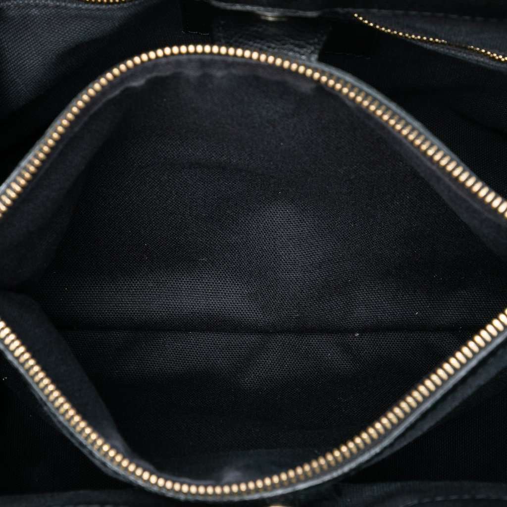 Burberry Medium Leather and House Check Banner Satchel Black Leather Very good condition - Model View