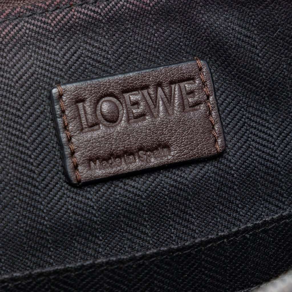 LOEWE Tricolor Leather Puzzle Clutch Brown Leather Very good condition - Box View