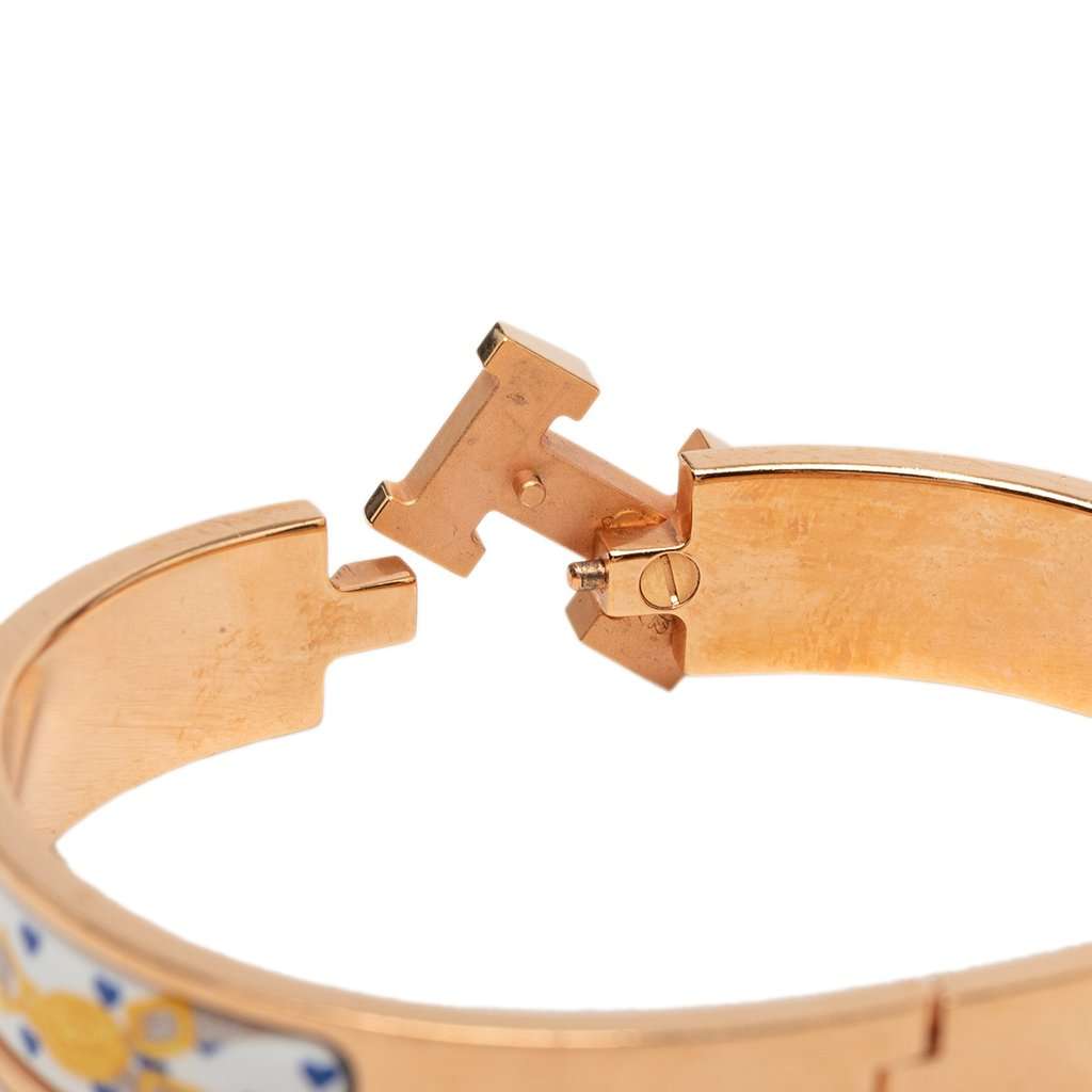 Hermès Narrow Enamel Brides de Gala Love Clic H Bracelet PM White Very good - Model View