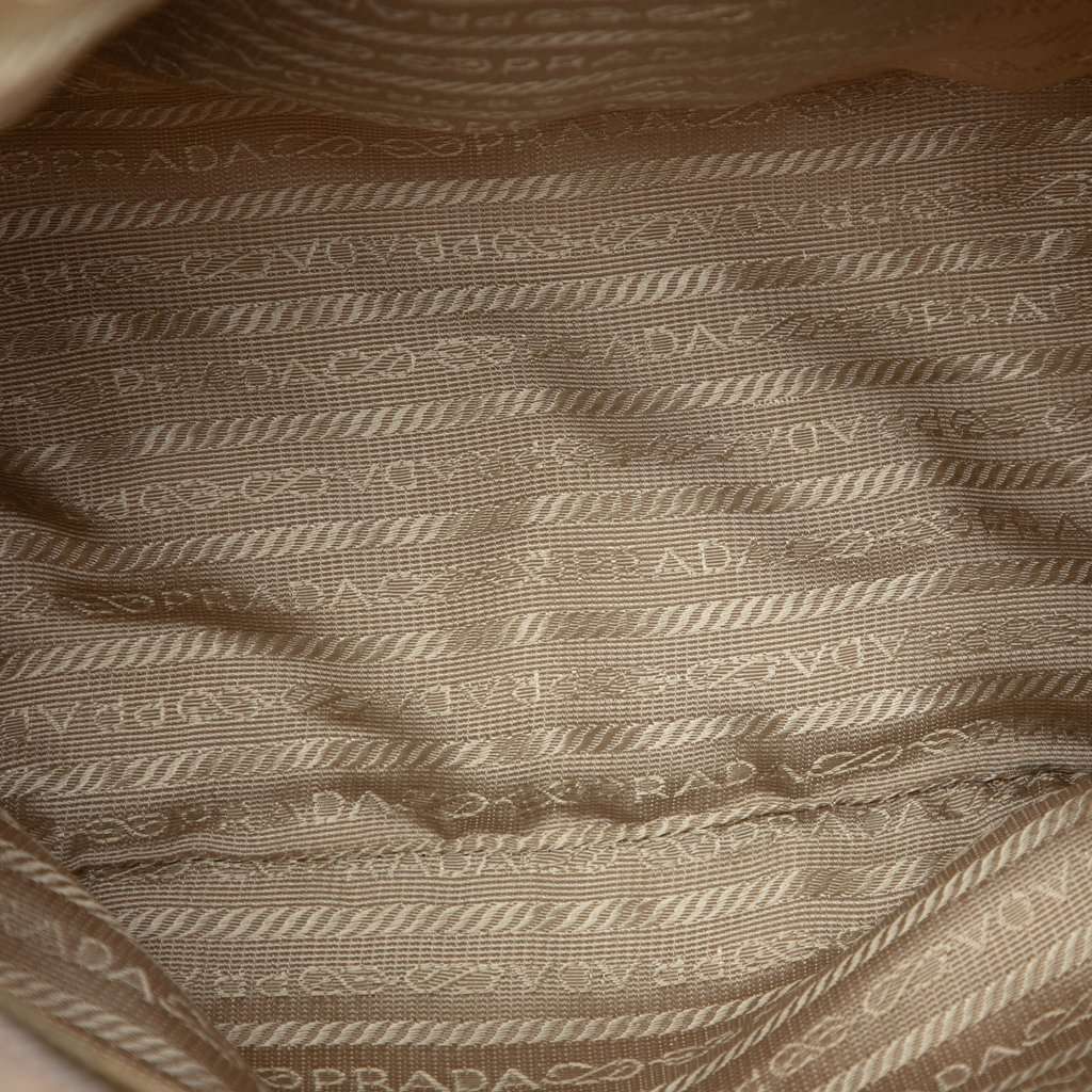 Prada Saffiano Trimmed Tessuto Shoulder Bag Brown Very good - Model View