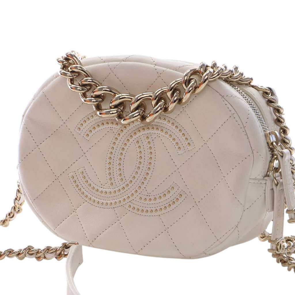 Chanel CC Quilted Studded Lambskin Round Camera Bag White Leather Very good condition - Inside View