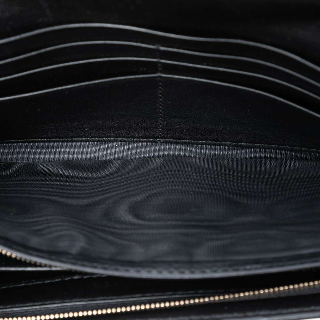 Gucci Guccissima Emily Wallet On Chain Black Leather Very good condition - Model View