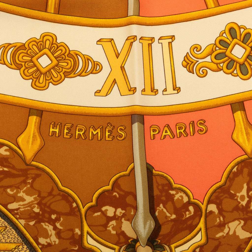 Hermès Carpe Diem Carre Silk Scarf 90 Gold Very good - Model View
