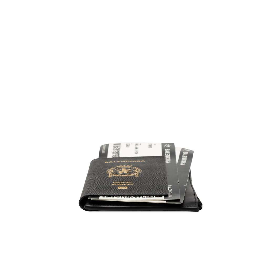Balenciaga Leather Passport Phone Case Holder Black Leather Very good condition - Inside View