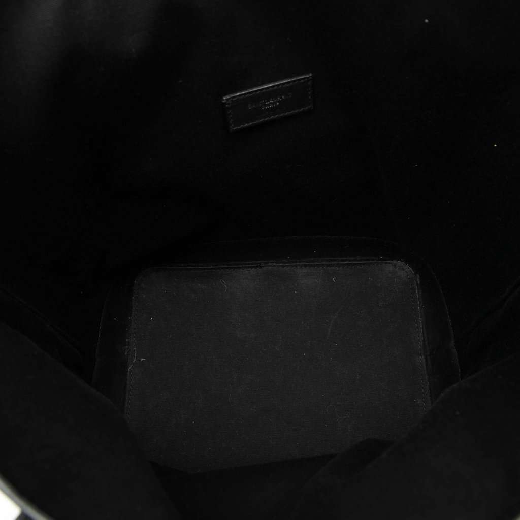Saint Laurent Raffia Teddy Shopping Tote Black Very good condition - Model View