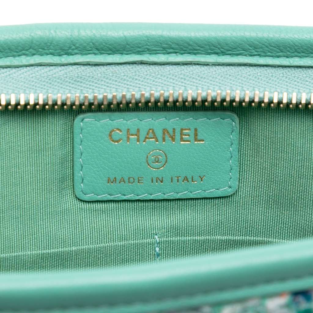 Chanel Quilted Tweed PVC Logo Wristlet Clutch Blue Very good condition - Box View