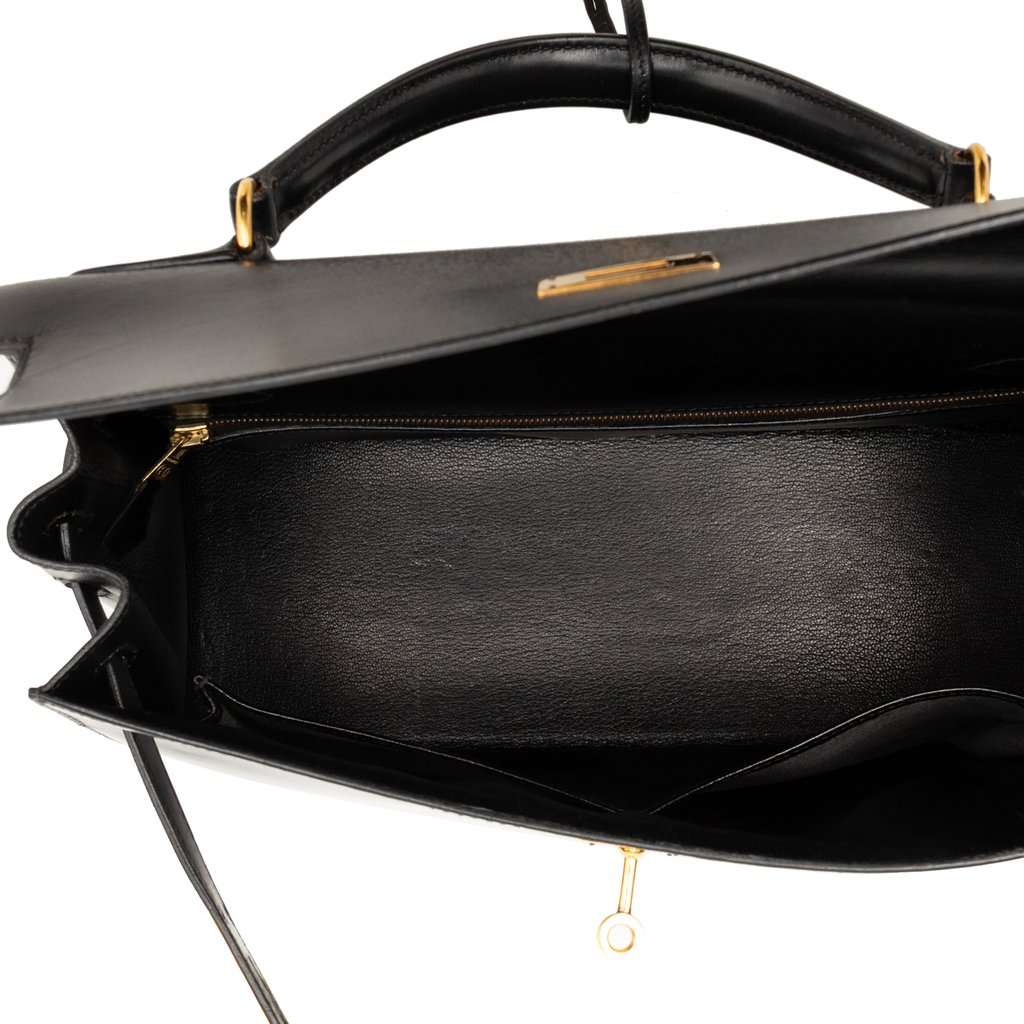 Hermès Box Calf Kelly Sellier 32 Black Leather Very good condition - Model View