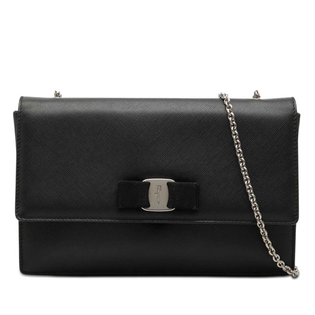 Ferragamo Leather Vara Bow Chain Crossbody Black Leather Very good condition - Front View
