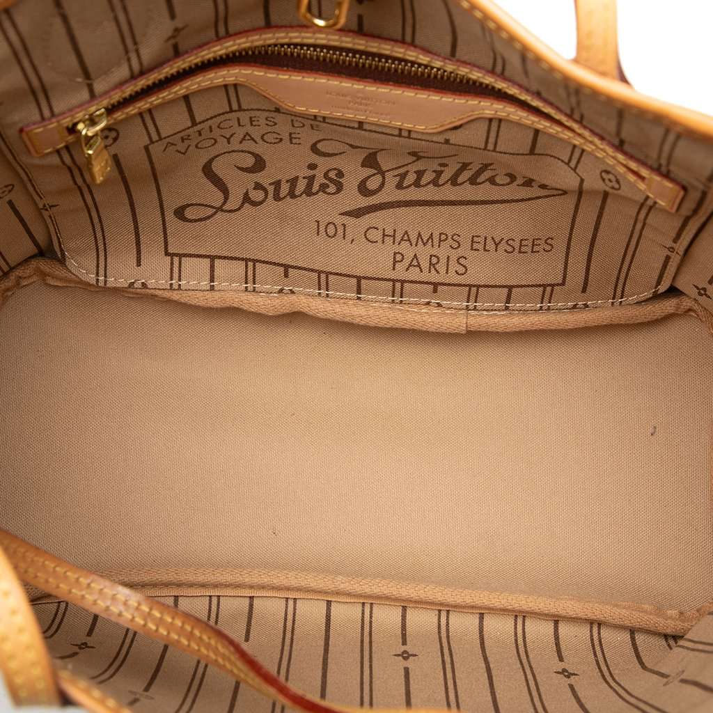 Louis Vuitton Monogram Neverfull PM Brown Very good condition - Model View