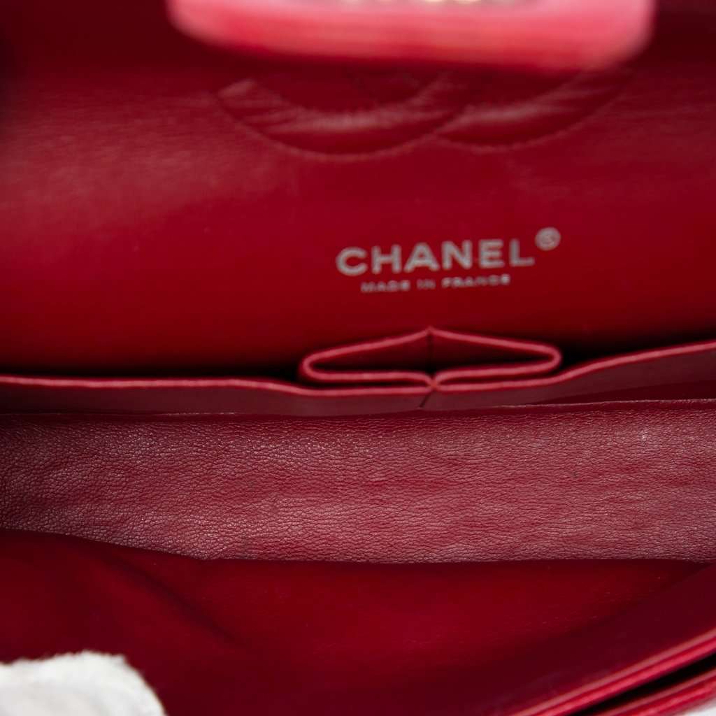 Chanel Medium Classic Caviar Double Flap Red Leather Very good condition - Model View