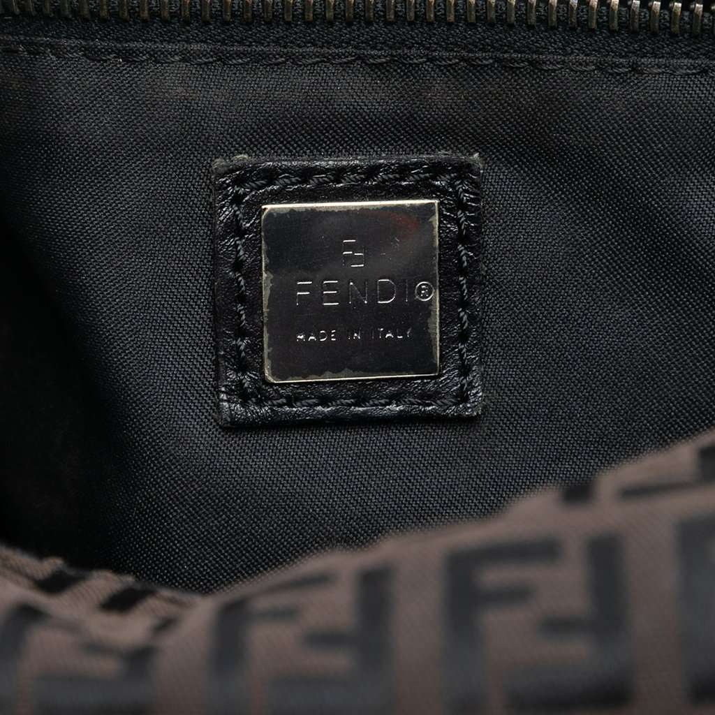 Fendi Zucchino Canvas Shoulder Bag Brown Very good condition - Box View