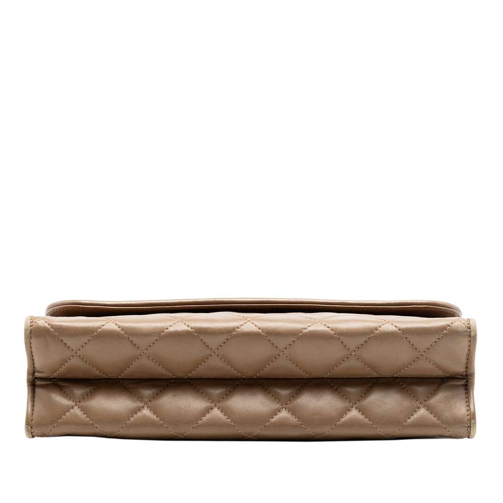 Chanel Quilted Lambskin Tassel Flap Beige Leather Very good condition - Inside View