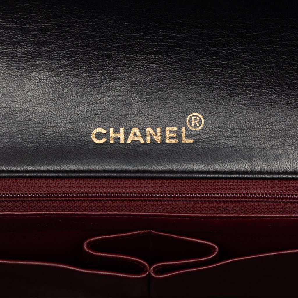 Chanel Medium Quilted Lambskin Full Flap Black Leather Very good - Box View