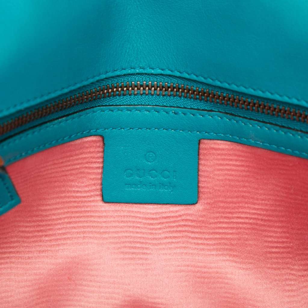 Gucci Medium GG Marmont Matelasse Velvet Shoulder Bag Blue Very good - Box View