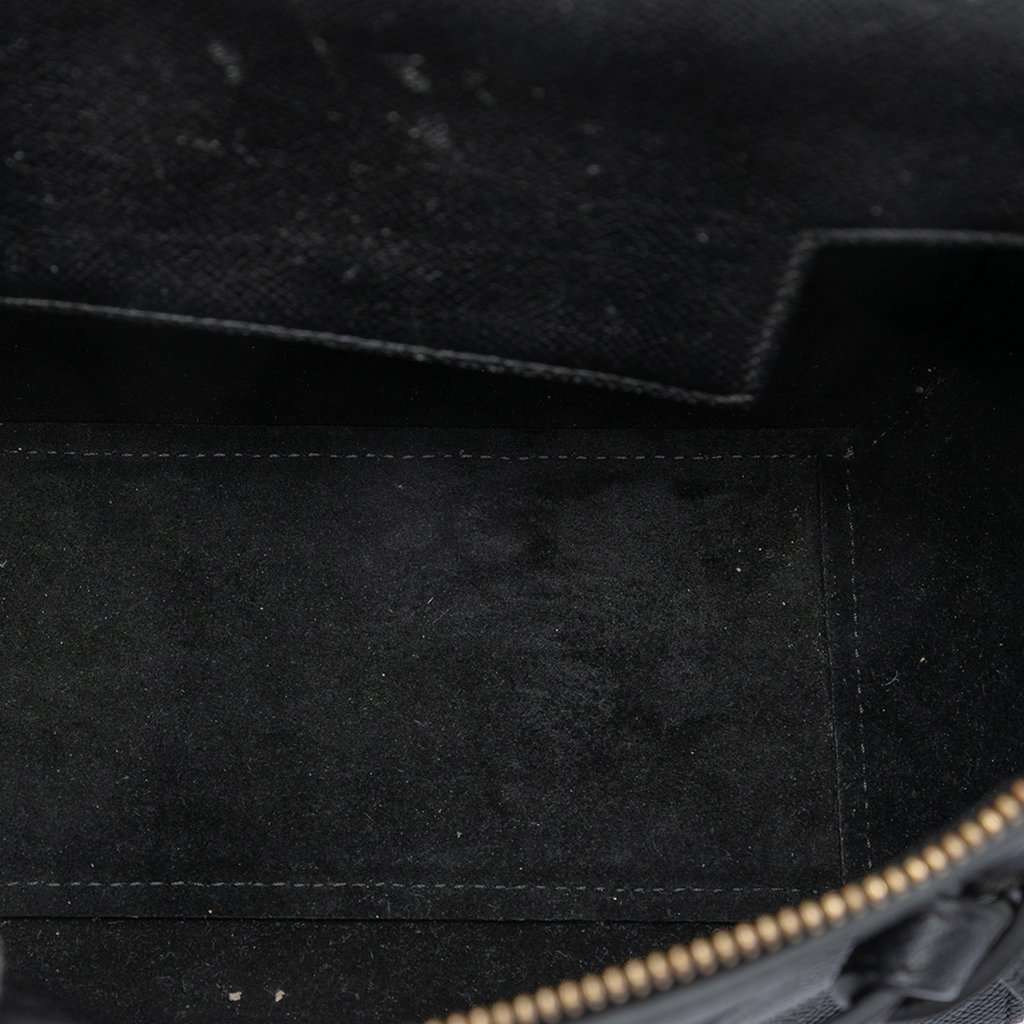 Celine Nano Grained Calfskin Belt Bag Black Leather Very good condition - Model View