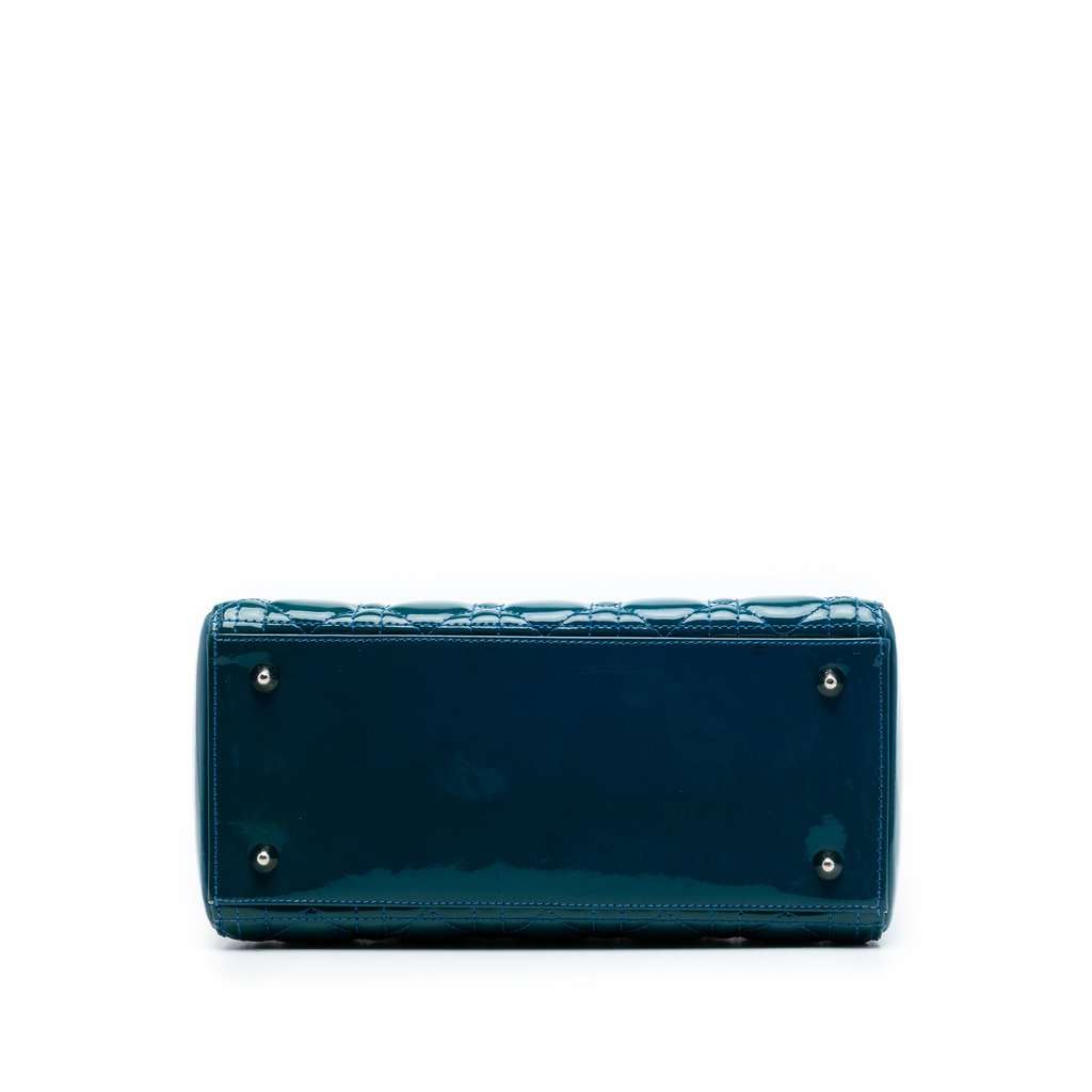 Dior Medium Patent Cannage Lady Dior Blue Leather Very good condition - Inside View