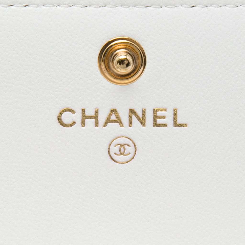 Chanel Quilted Lambskin Romance Card Holder On Chain White Leather Very good condition - Box View