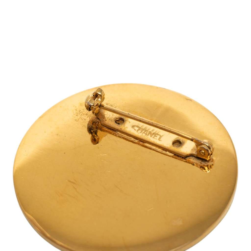 Chanel CC Gold Plated and Enamel Round Brooch Gold Metal Very good - Inside View