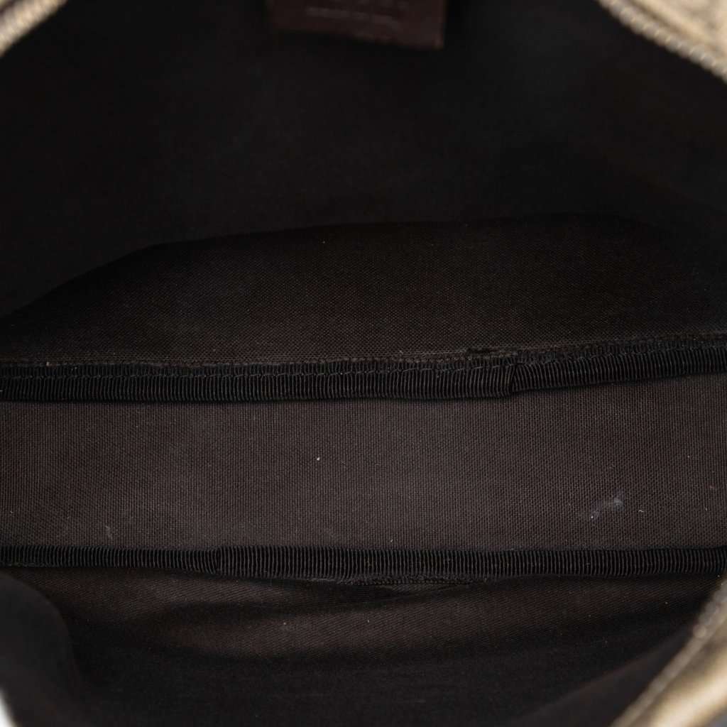 Gucci GG Supreme Crossbody Beige Very good condition - Model View