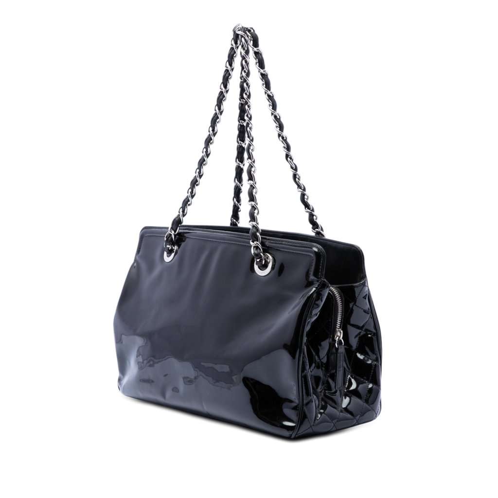 Chanel Small Patent Lipstick Tote Black Leather Very good condition - Back View