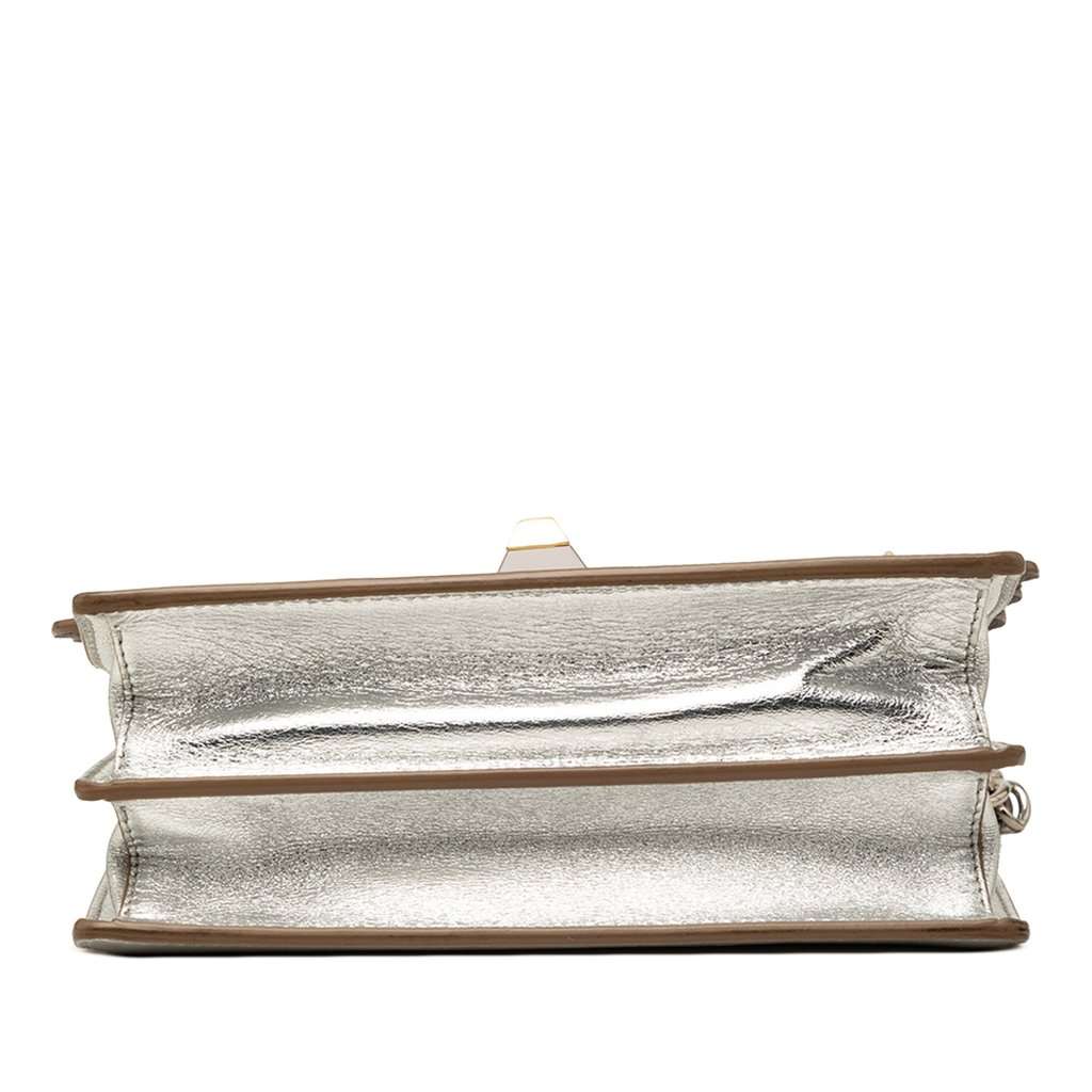 Fendi Mini Scalloped Metallic Leather and Pearls Kan I Crossbody Silver Leather Very good condition - Inside View