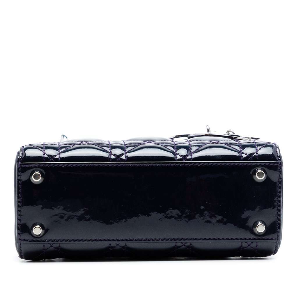 Dior Mini Patent Cannage Lady Dior Blue Leather Very good condition - Inside View