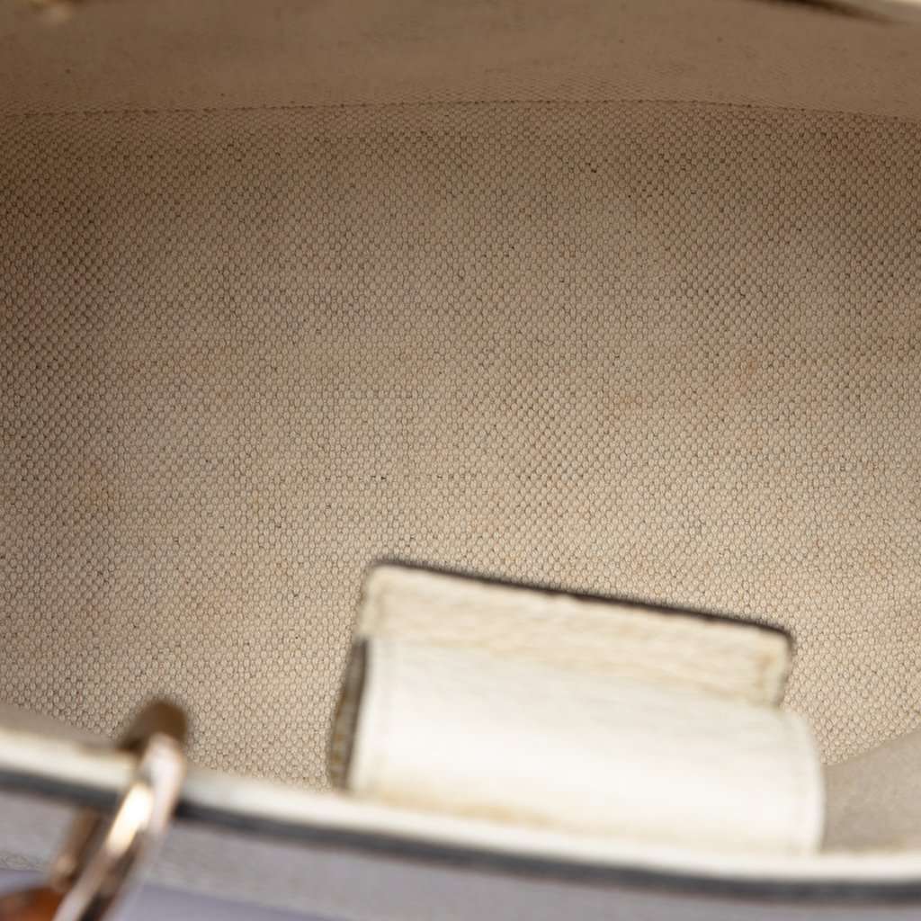 Gucci Mini Calfskin Bamboo Shopper Satchel White Leather Very good condition - Model View